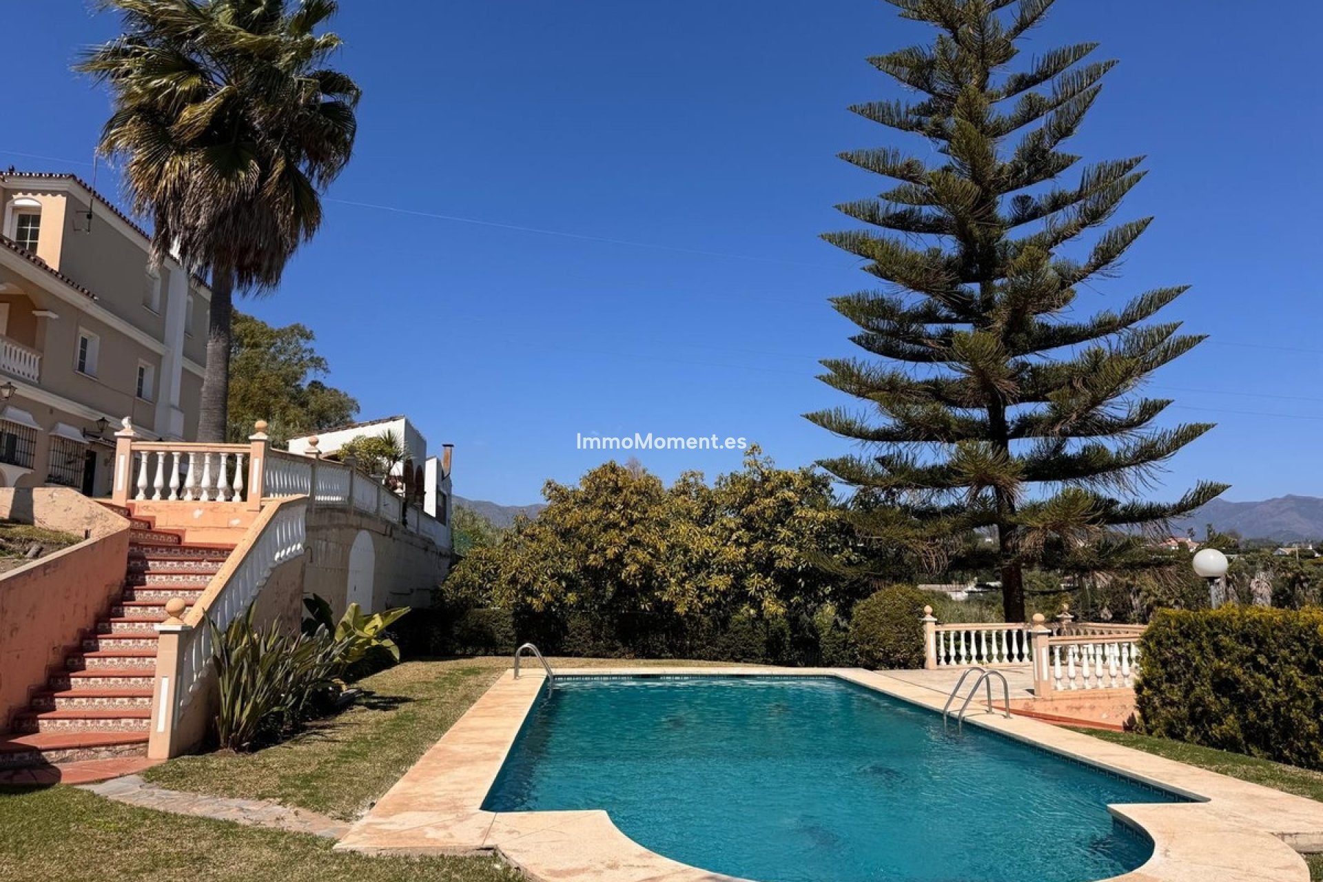Revente - Villa individuelle - Estepona  - Estepona Centro
