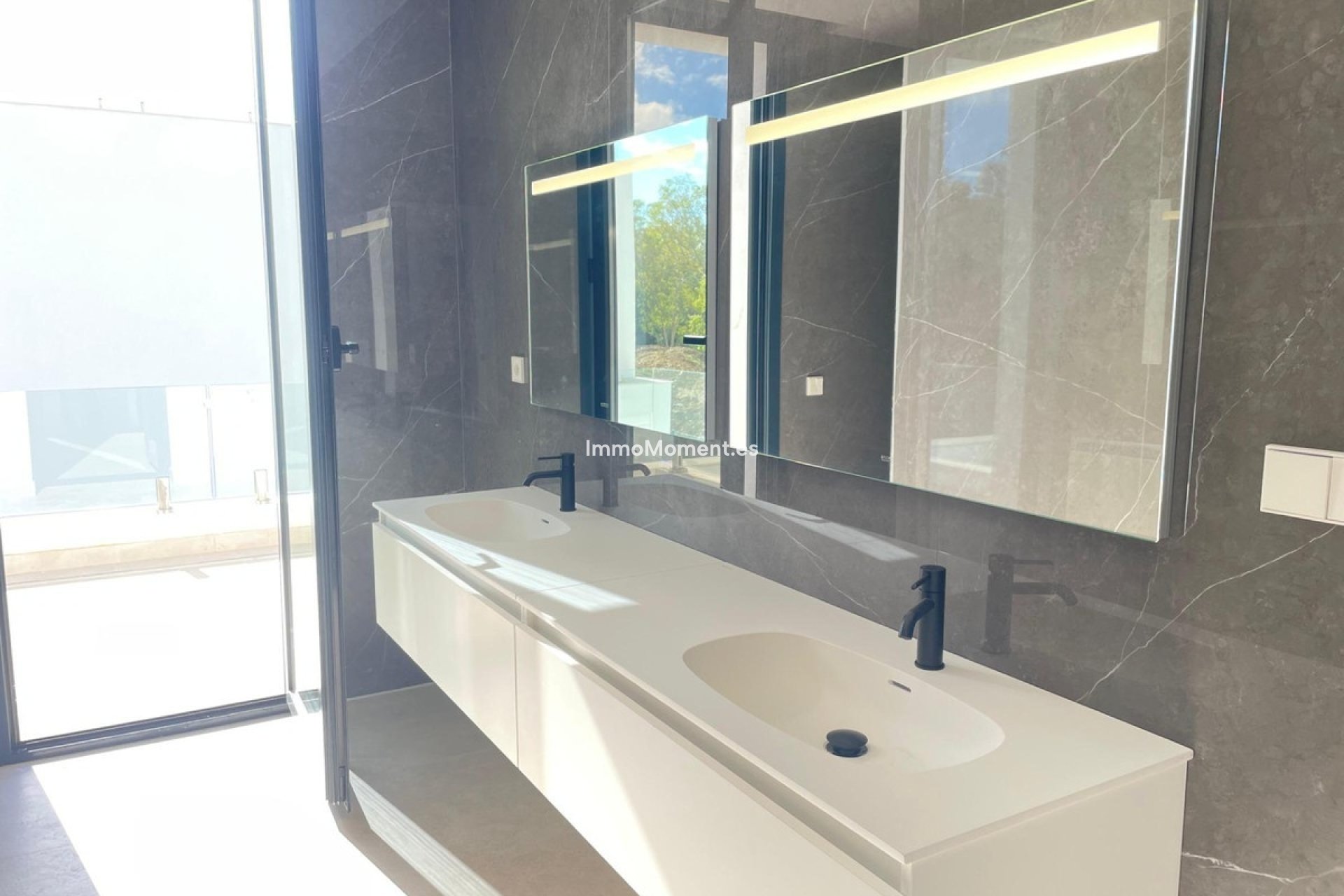 Revente - Villa individuelle - Estepona  - Estepona Centro