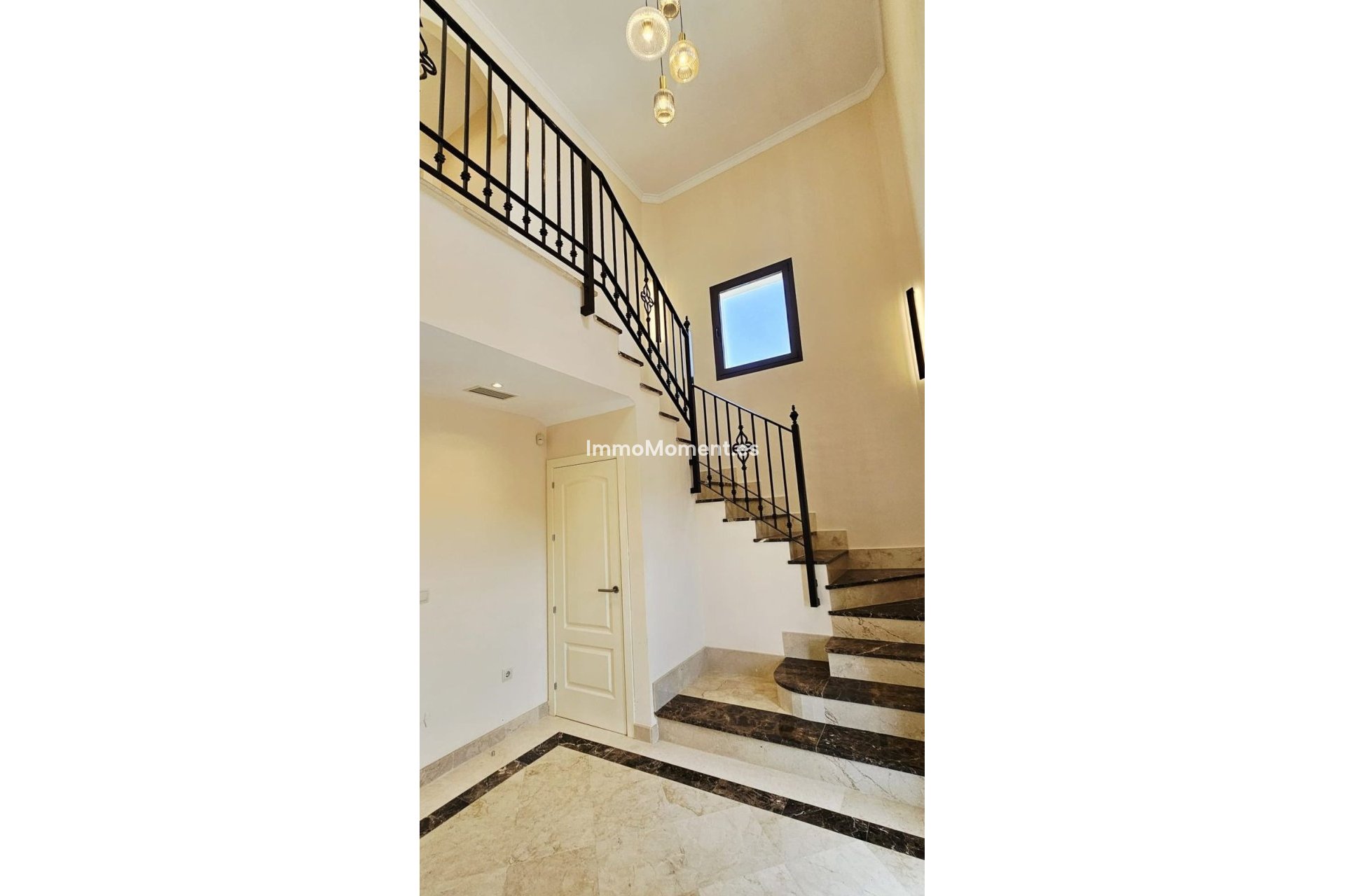 Revente - Villa individuelle - Estepona  - Estepona Centro