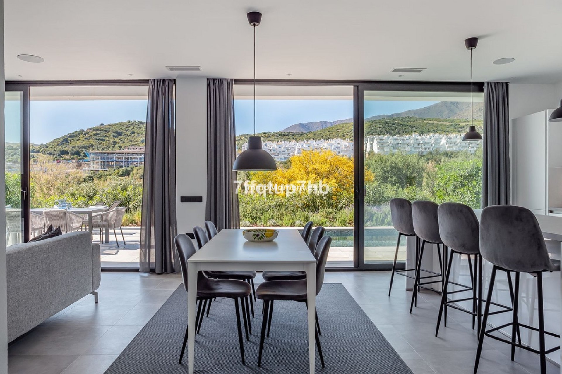 Revente - Villa individuelle - Estepona  - Estepona Centro