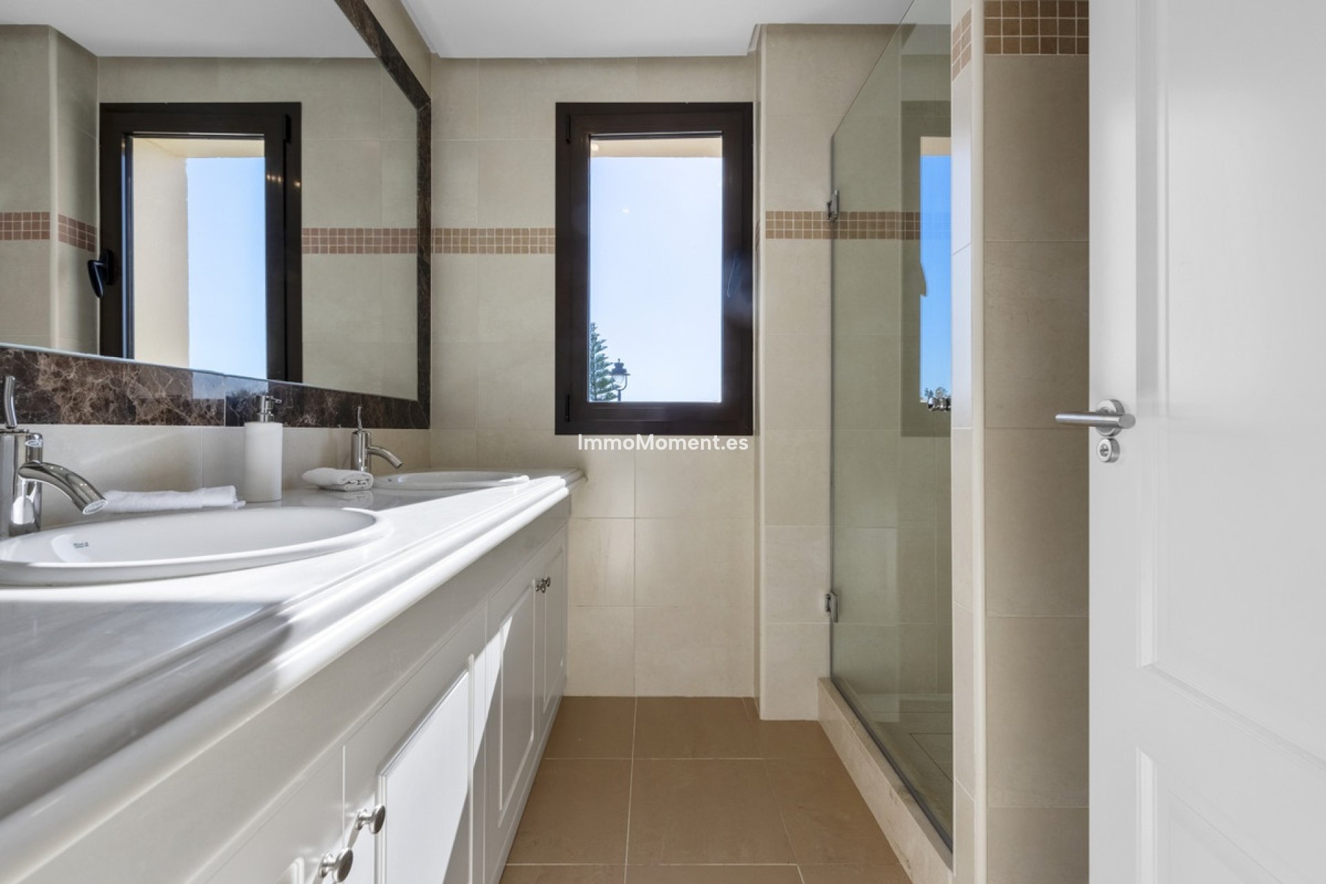 Revente - Villa individuelle - Estepona  - Estepona Centro