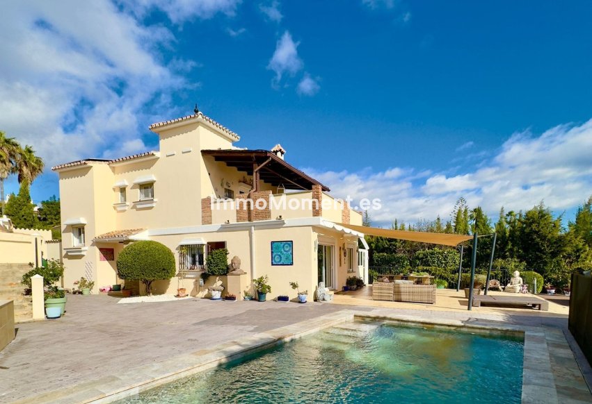 Revente - Villa individuelle - Estepona  - Estepona Centro