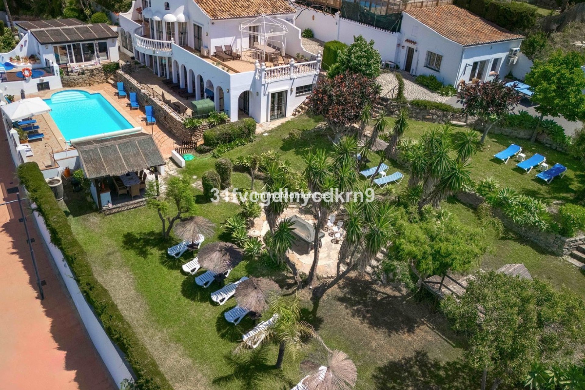 Revente - Villa individuelle - Estepona  - Estepona Centro