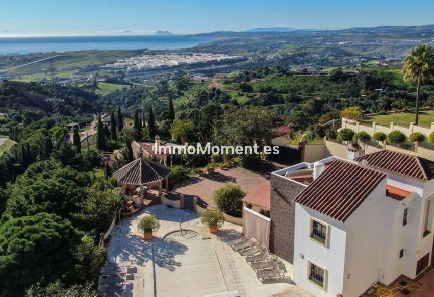 Revente - Villa individuelle - Estepona  - Estepona Centro