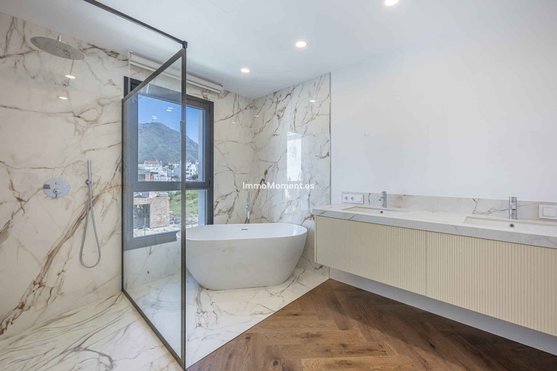 Revente - Villa individuelle - Estepona  - Estepona Centro