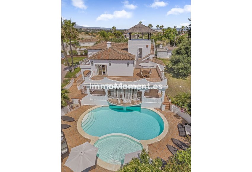 Revente - Villa individuelle - Estepona  - Estepona Centro
