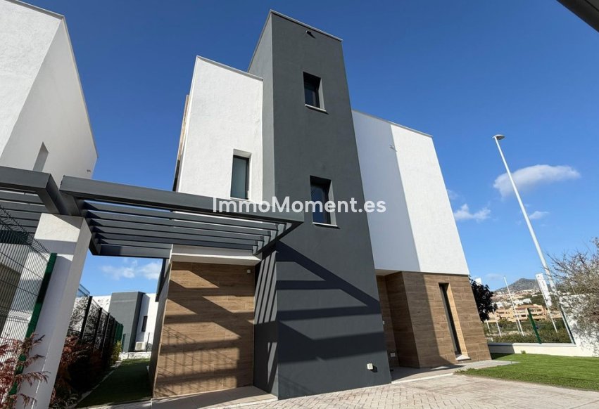 Revente - Villa individuelle - Estepona  - Estepona Centro