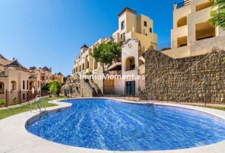 Revente - Villa individuelle - Estepona  - Estepona Centro