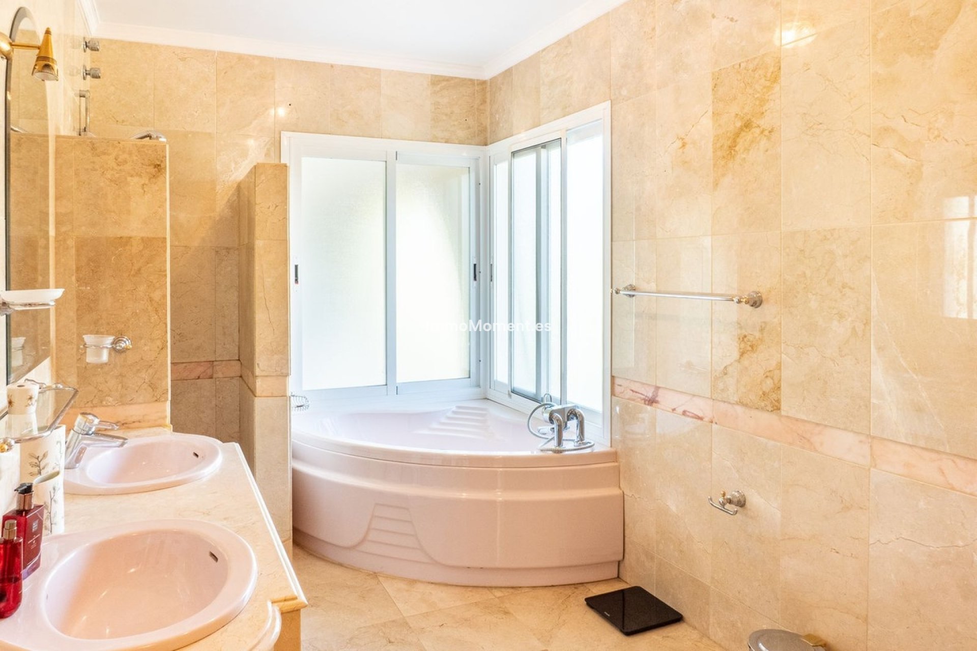 Revente - Villa individuelle - Estepona  - New Golden Mile