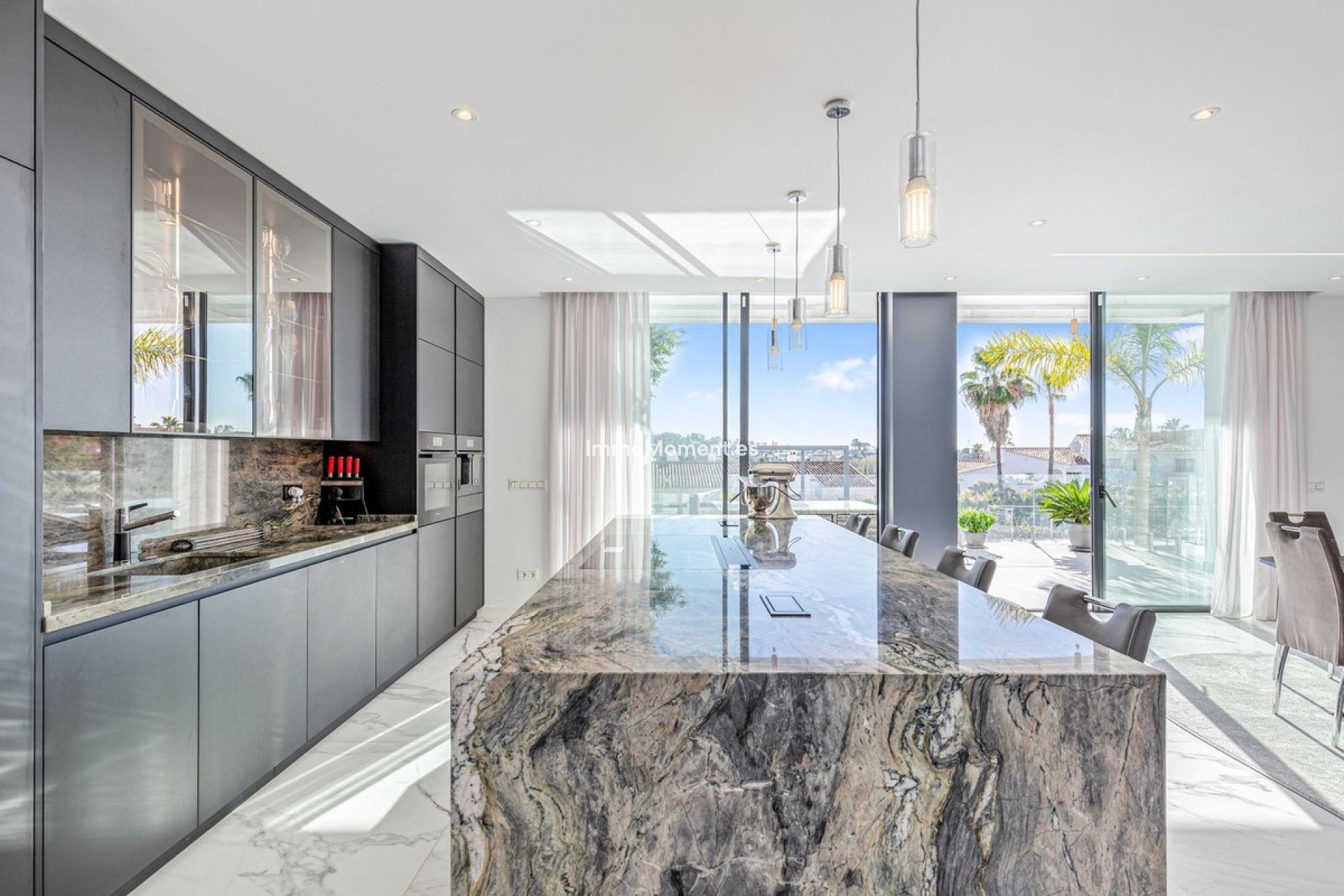 Revente - Villa individuelle - Estepona  - New Golden Mile