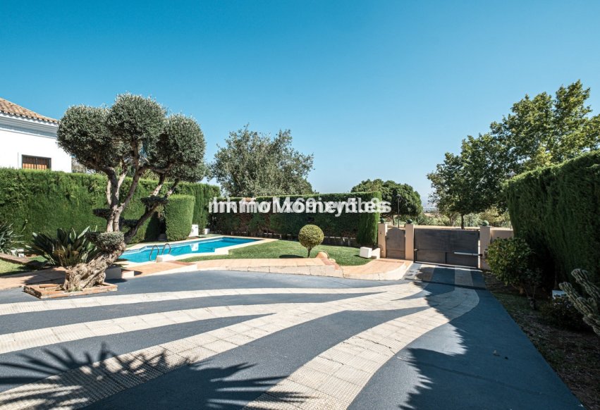 Revente - Villa individuelle - Intérieur                       - Alhaurín de la Torre