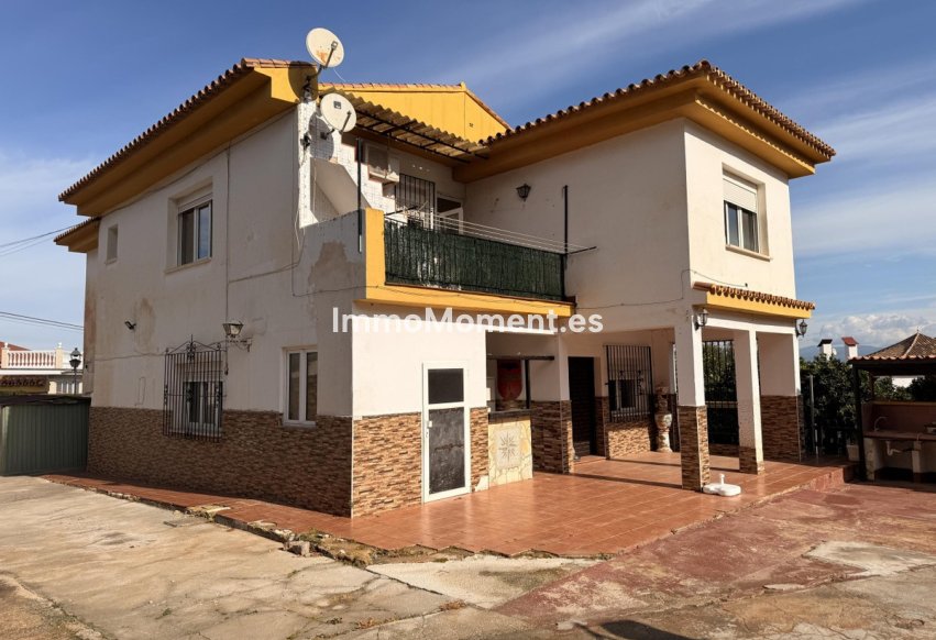 Revente - Villa individuelle - Intérieur                       - Alhaurín de la Torre