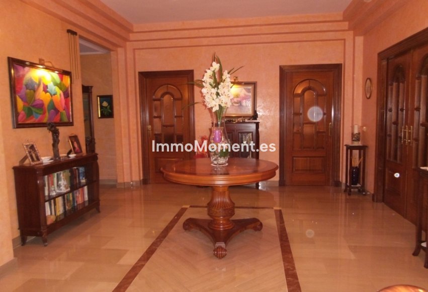 Revente - Villa individuelle - Intérieur                       - Alhaurín de la Torre