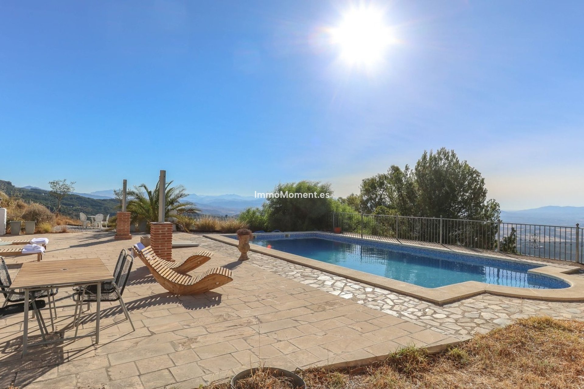 Revente - Villa individuelle - Intérieur                       - Alozaina