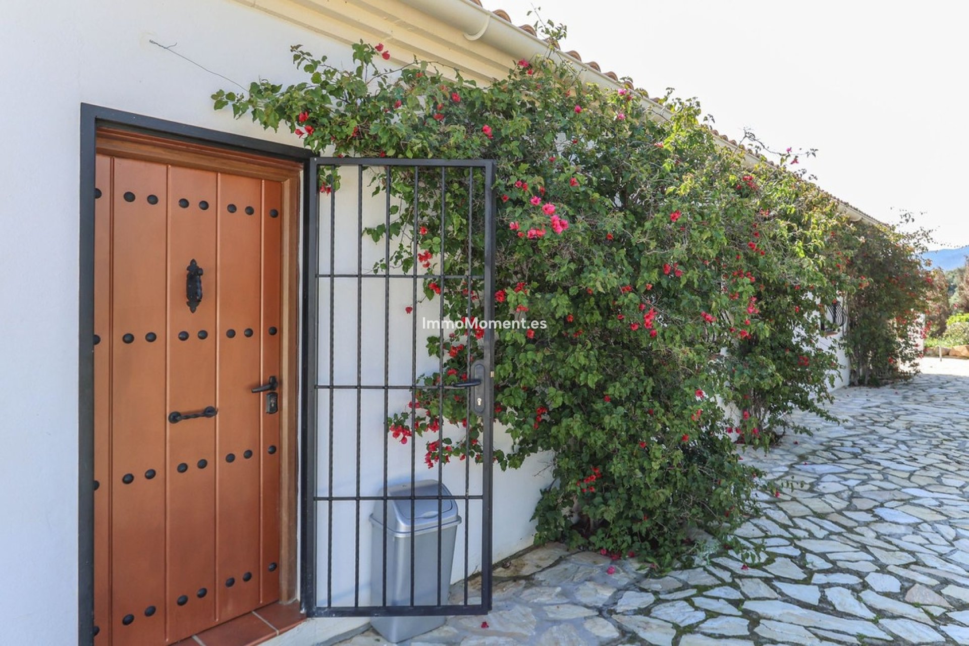 Revente - Villa individuelle - Intérieur                       - Alozaina