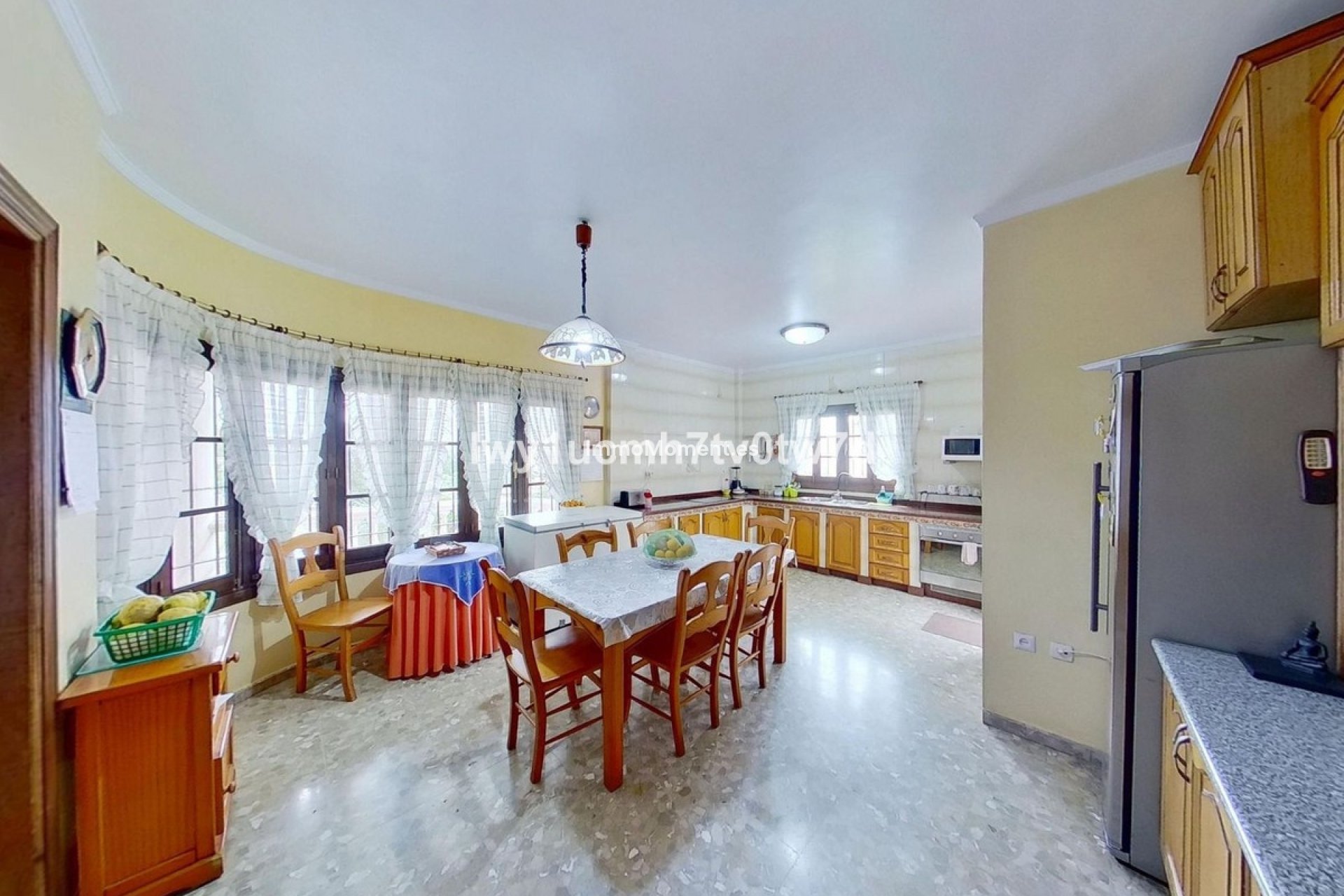 Revente - Villa individuelle - Intérieur                       - Churriana