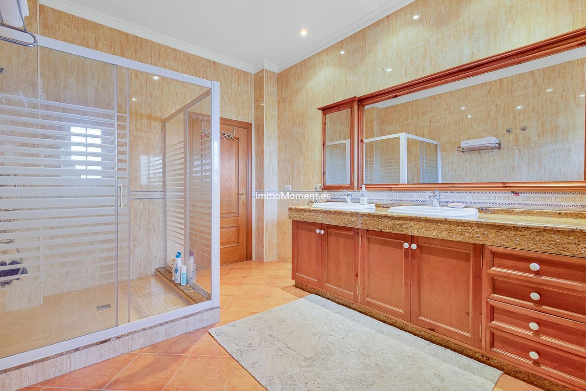 Revente - Villa individuelle - Intérieur                       - Churriana
