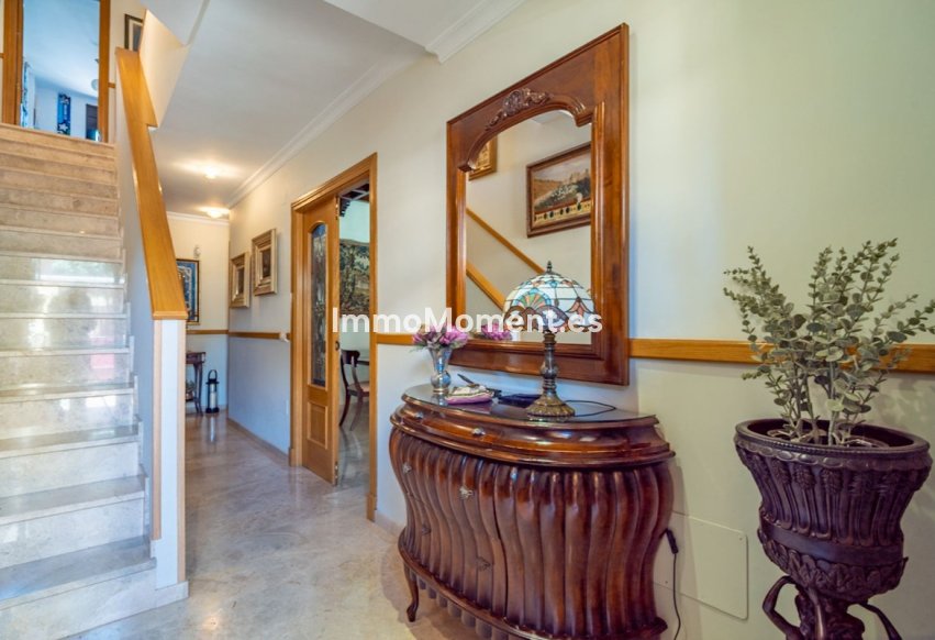 Revente - Villa individuelle - Intérieur                       - Churriana