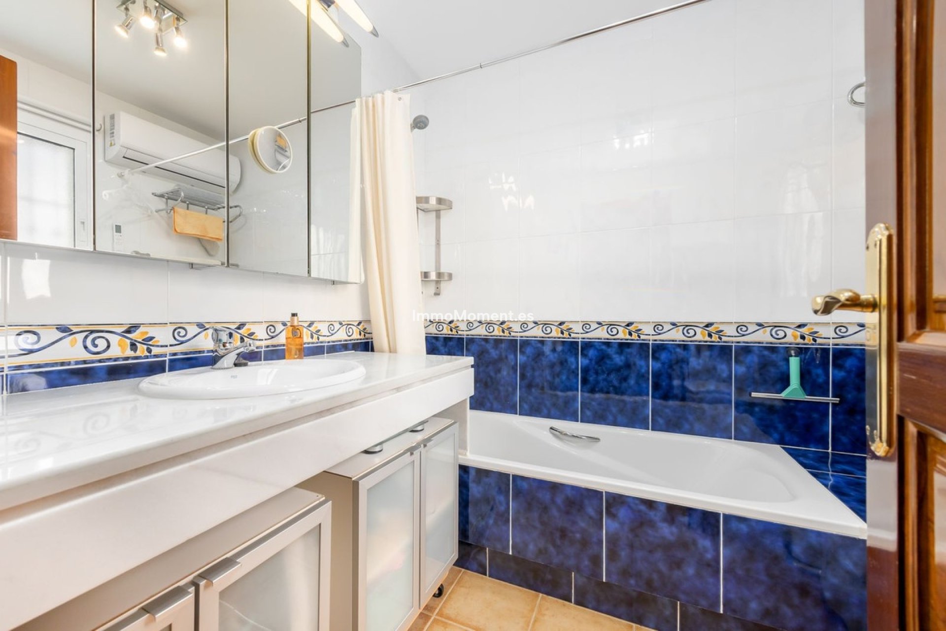 Revente - Villa individuelle - Intérieur                       - Coín