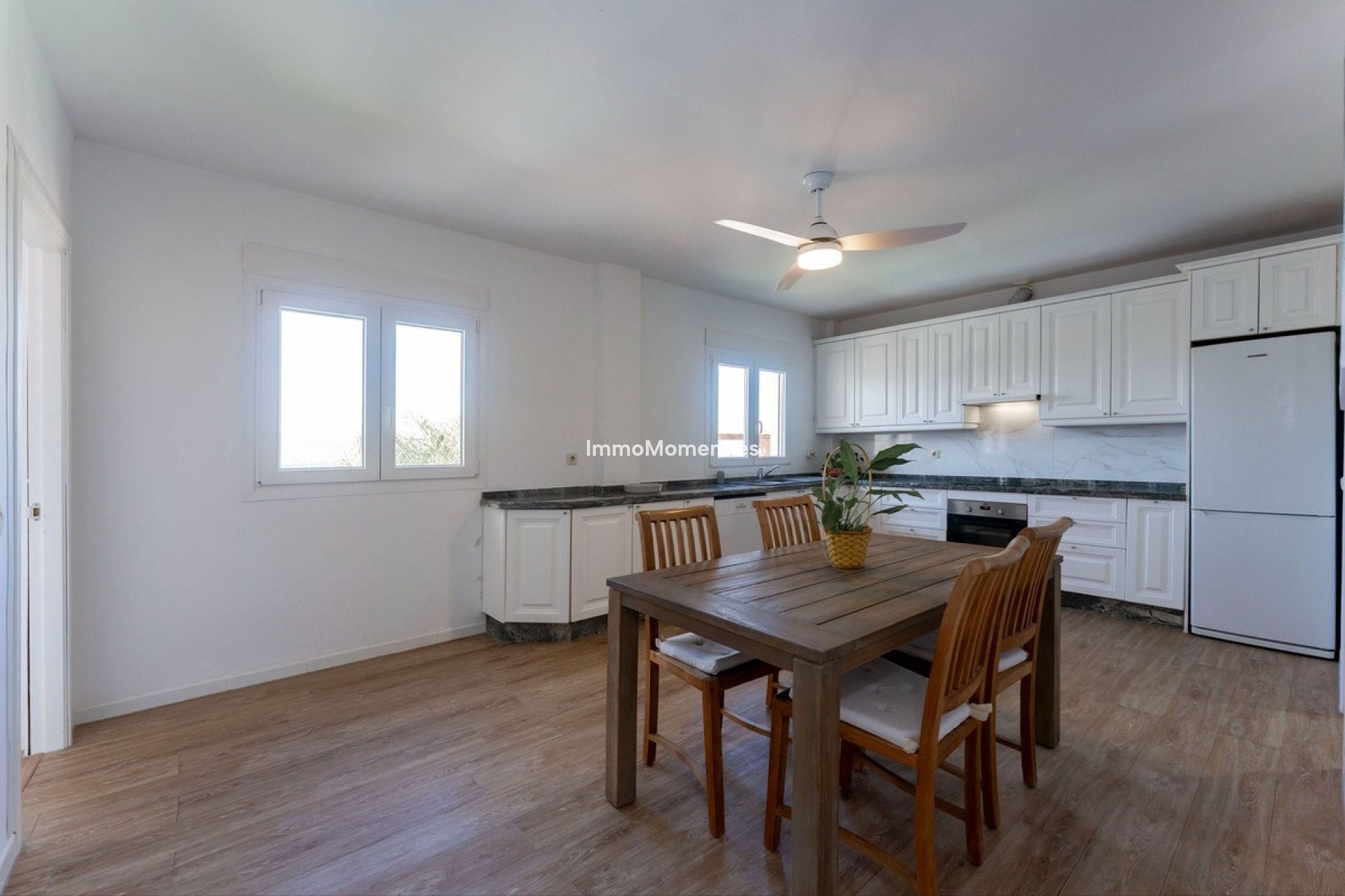 Revente - Villa individuelle - Intérieur                       - Coín