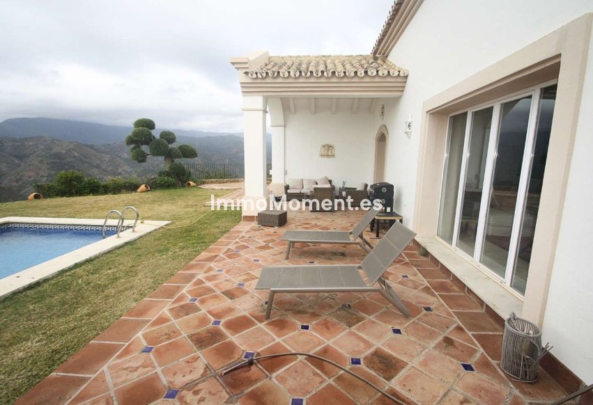 Revente - Villa individuelle - Intérieur                       - Istán
