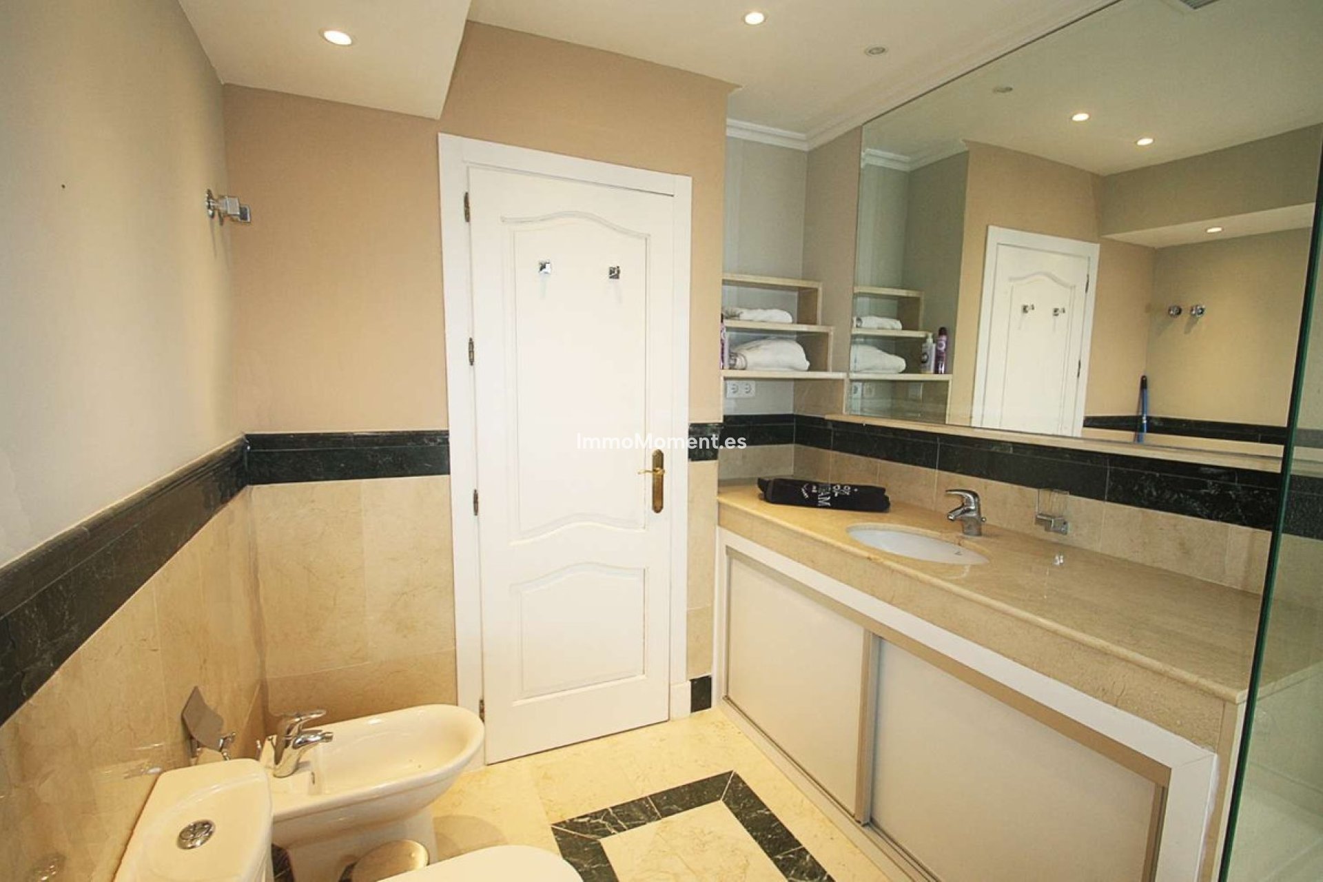 Revente - Villa individuelle - Intérieur                       - Istán