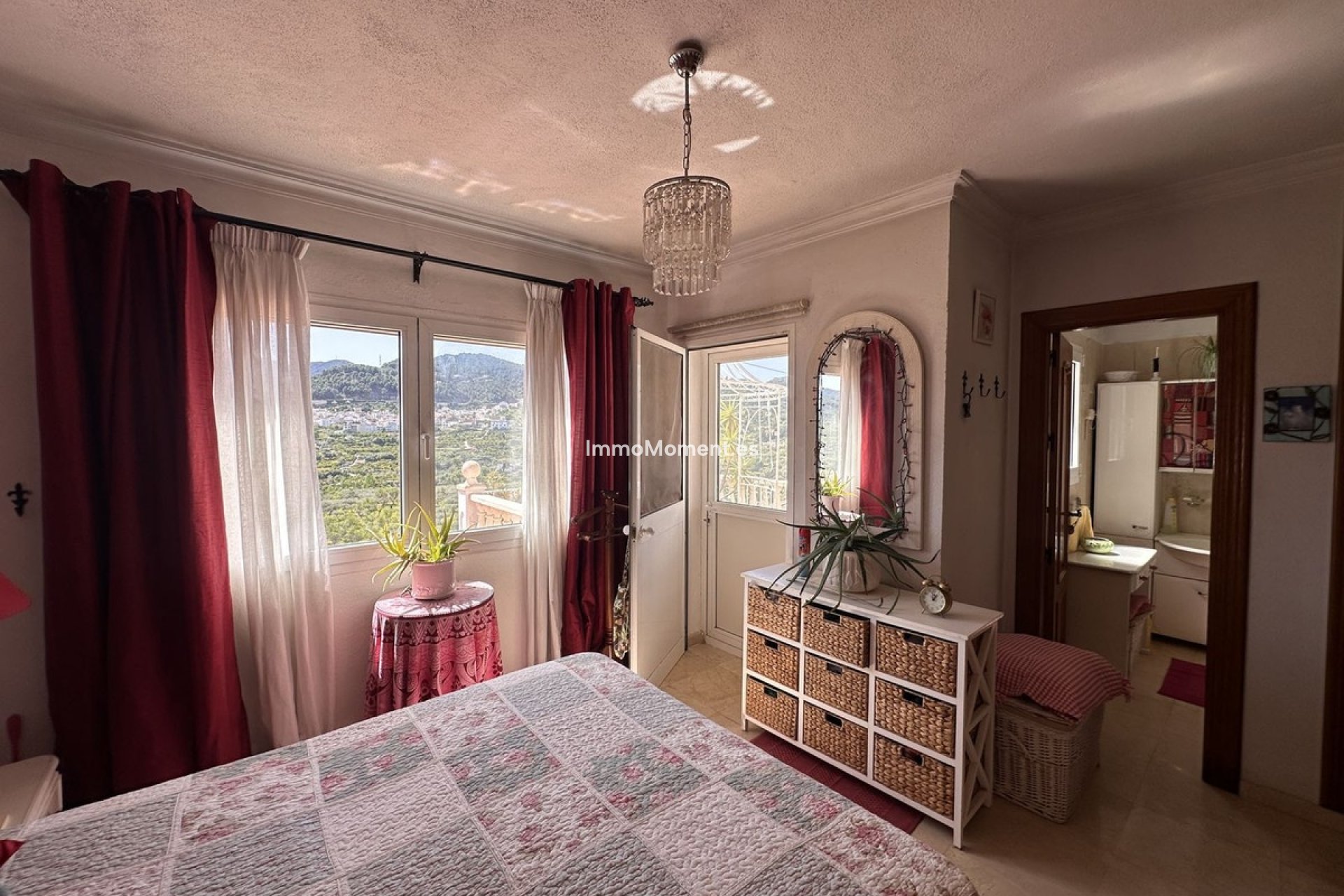 Revente - Villa individuelle - Intérieur                       - Monda