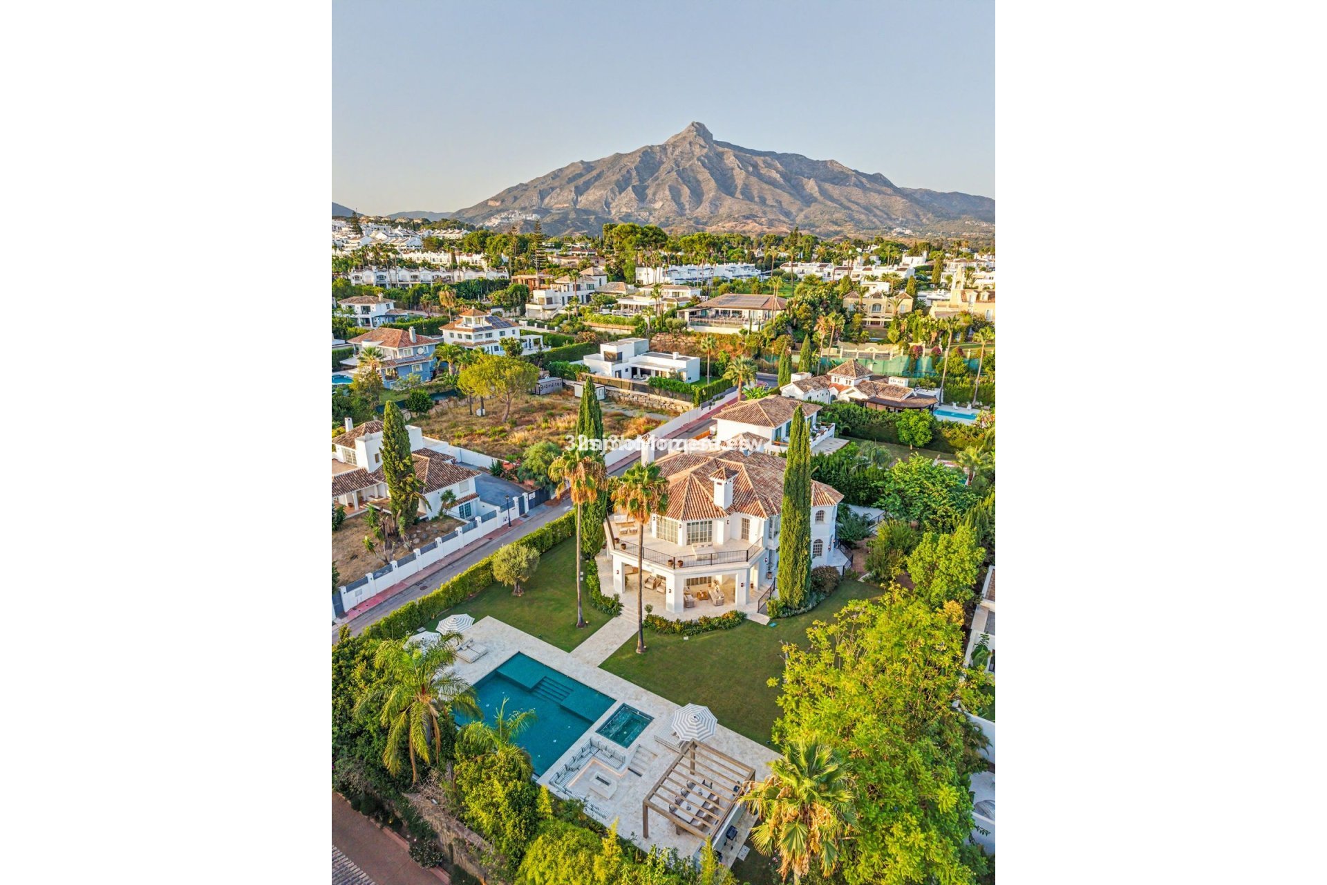 Revente - Villa individuelle - Marbella - Nueva Andalucía