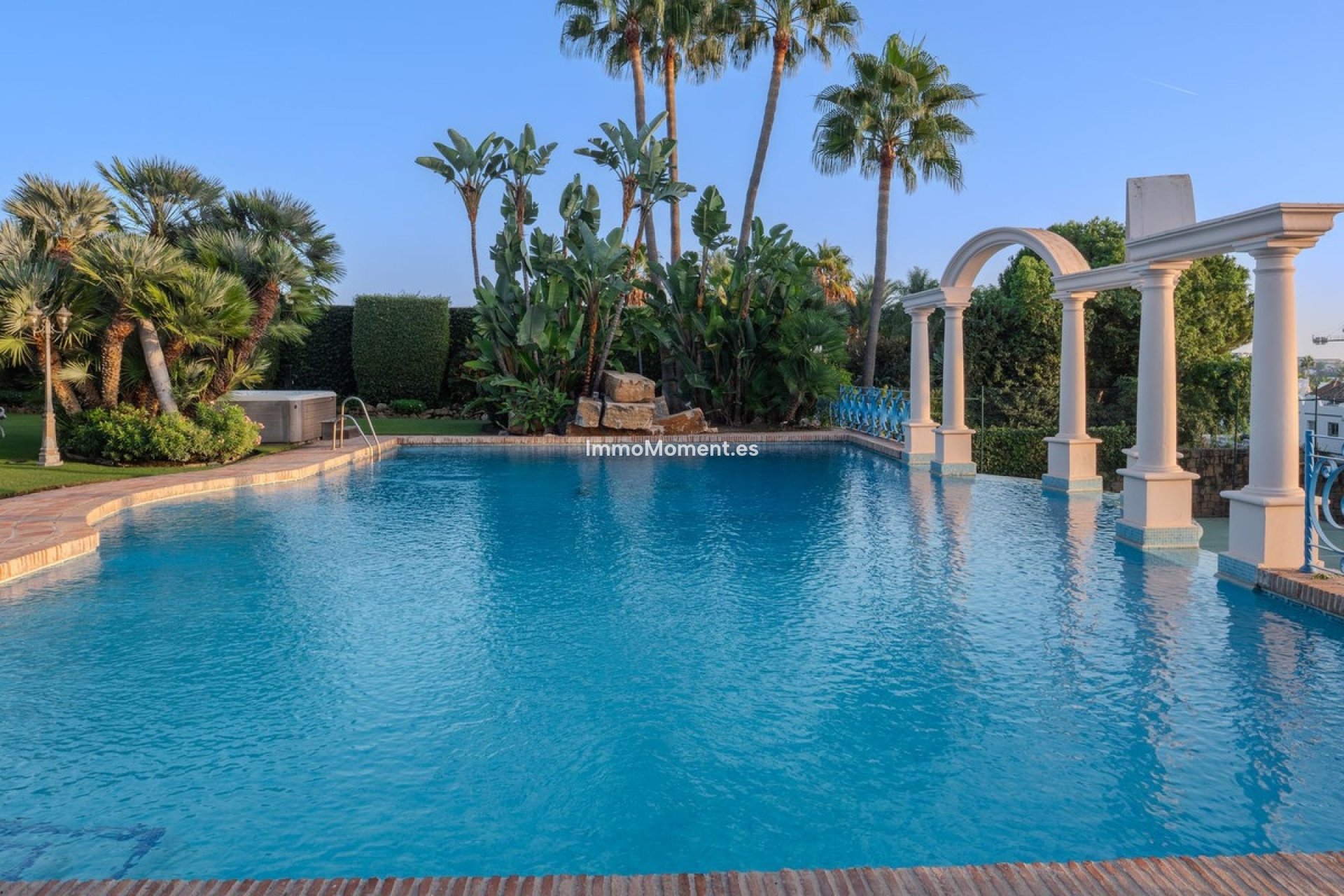 Revente - Villa individuelle - Marbella - Nueva Andalucía