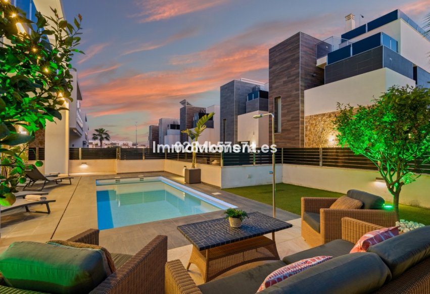 Revente - Villa individuelle - Orihuela - Lomas De Campoamor