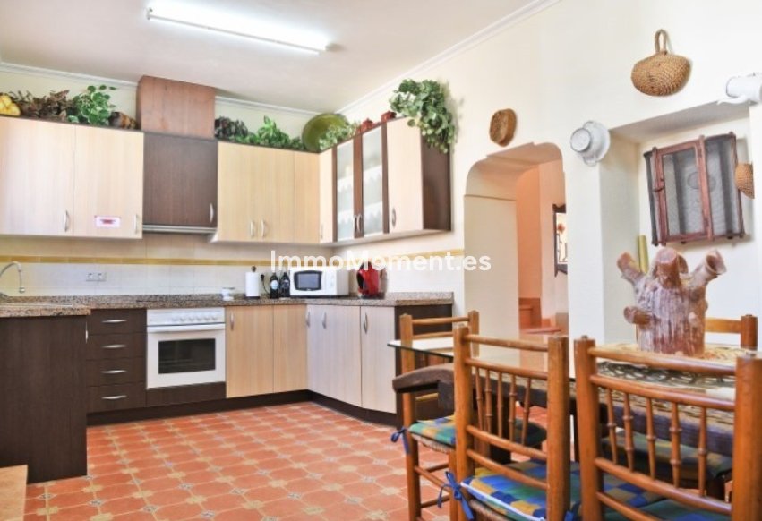 Revente - Villa individuelle - Pinoso - Pinoso Centro