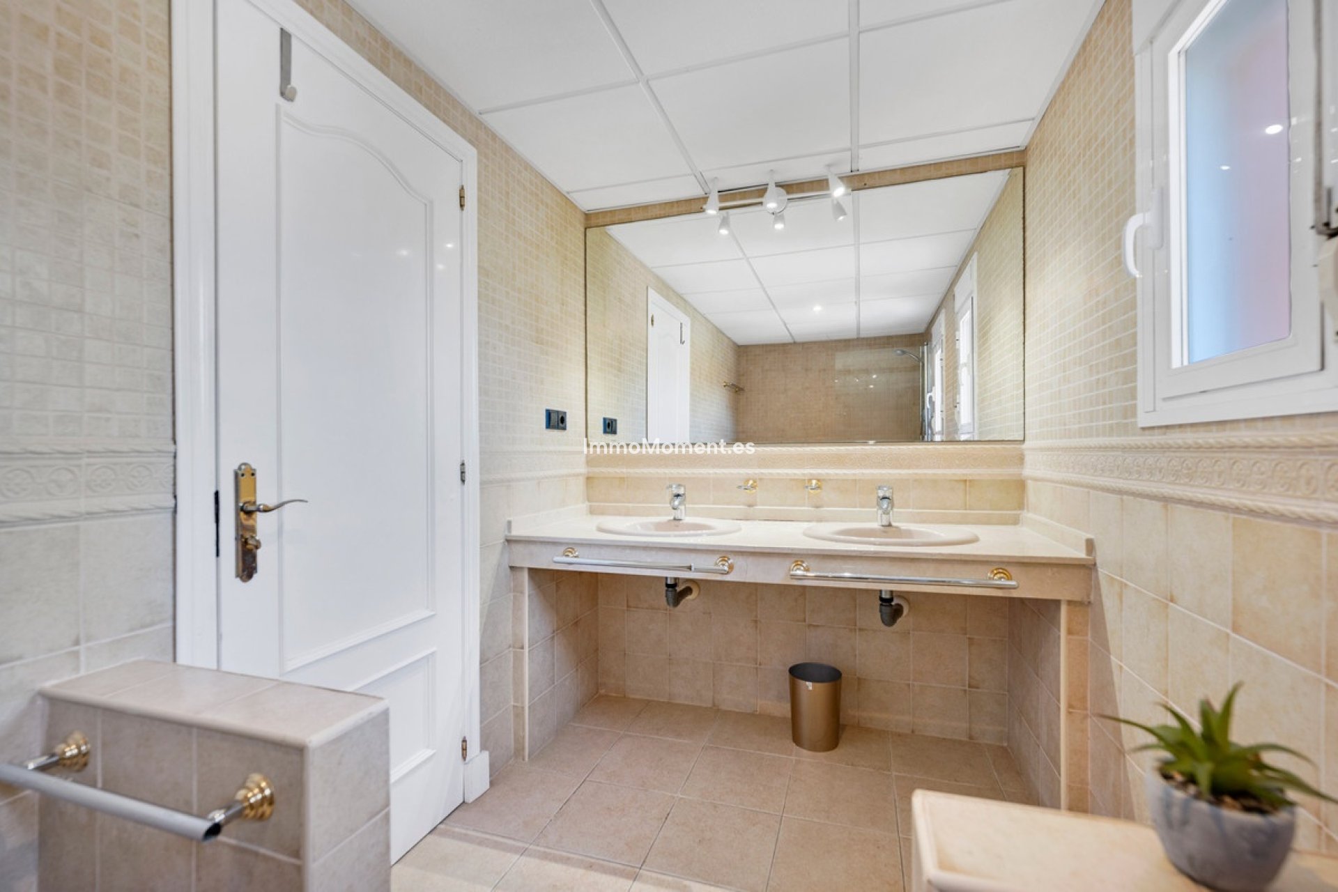 Revente - Villa individuelle - Sotogrande - Sotogrande Costa