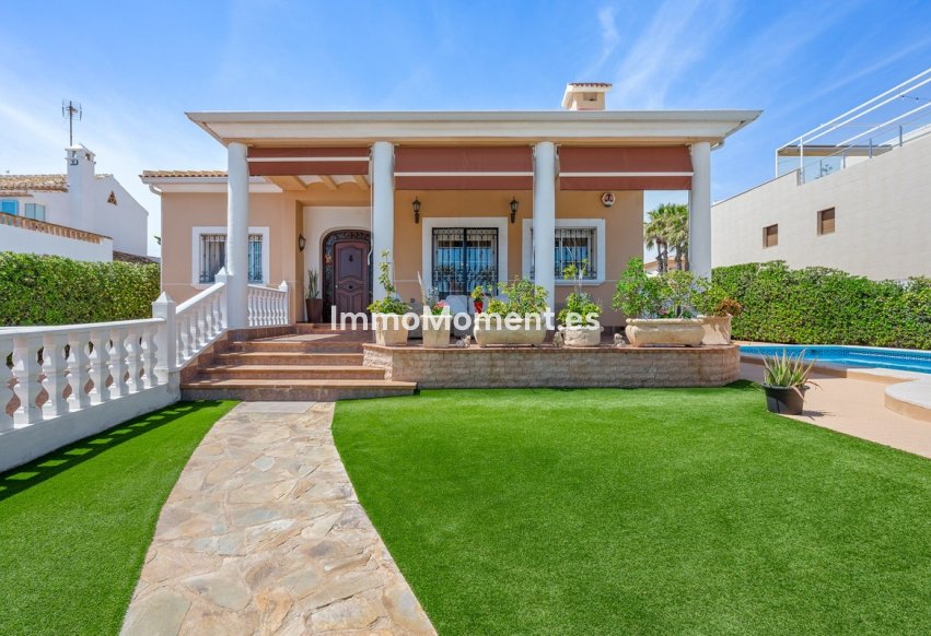 Revente - Villa individuelle - Torrevieja - La Mata