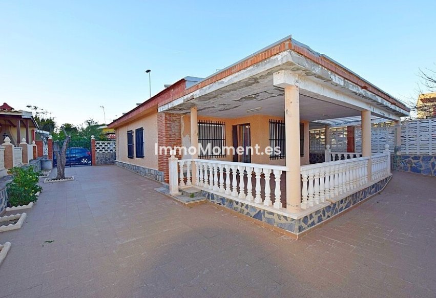Revente - Villa individuelle - Torrevieja - Torrevieja Centro