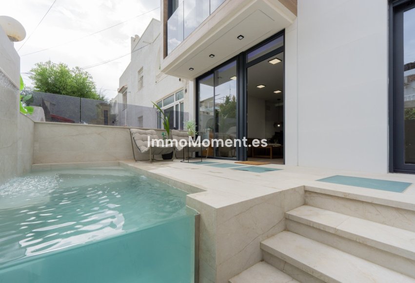 Revente - Villa individuelle - Torrevieja - Torrevieja Centro