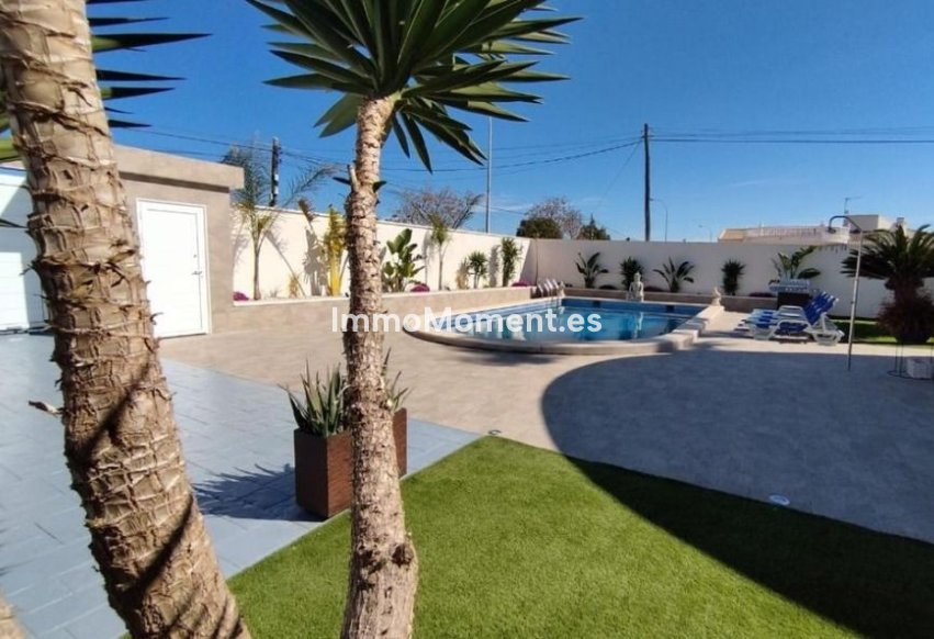 Revente - Villa individuelle - Torrevieja - Torrevieja Centro
