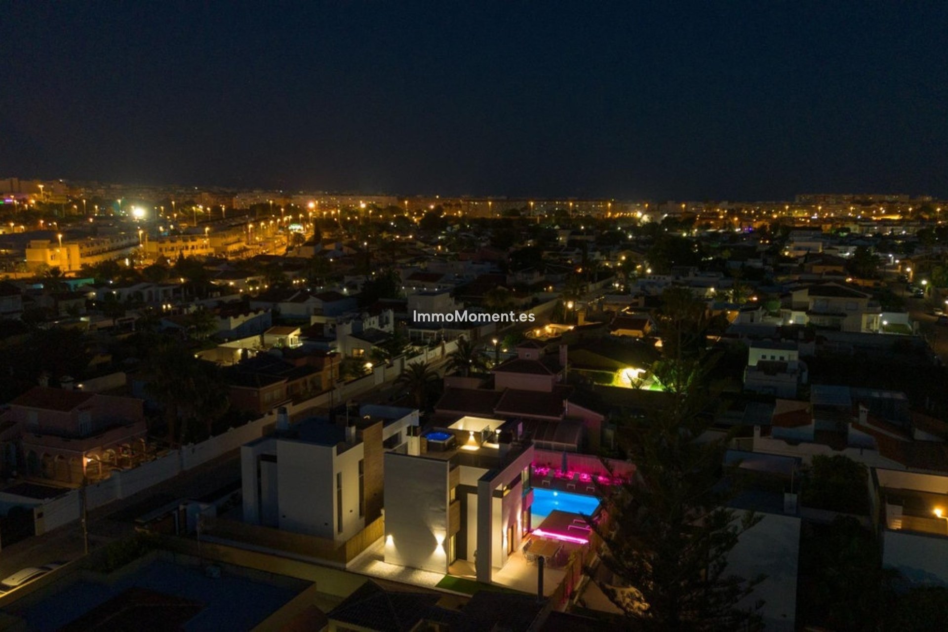 Revente - Villa individuelle - Torrevieja - Torrevieja Centro
