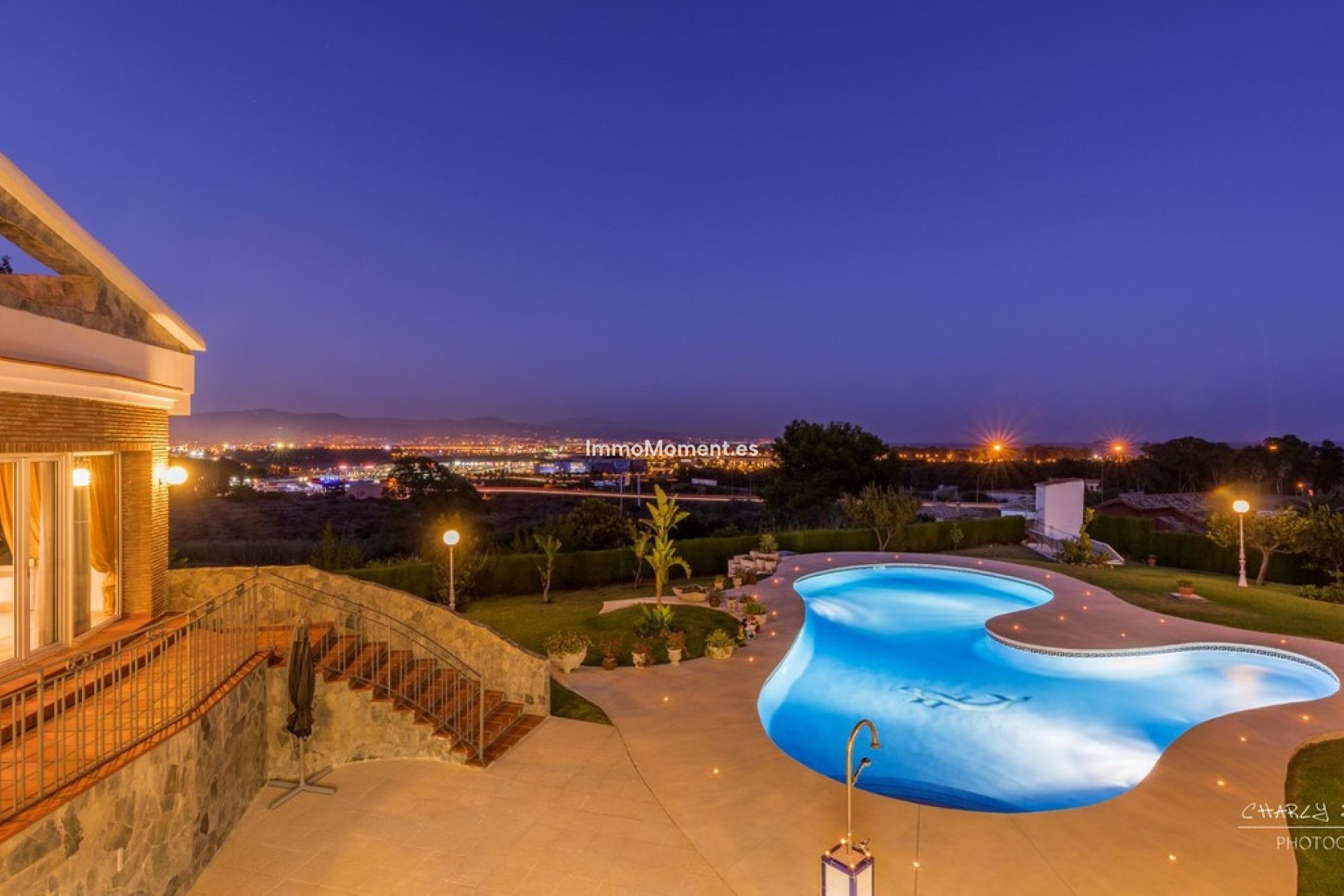 Revente - Villa - Intérieur                       - Churriana