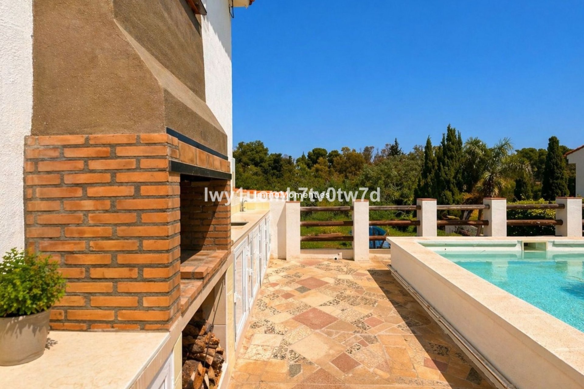 Revente - Villa - Intérieur                       - Churriana