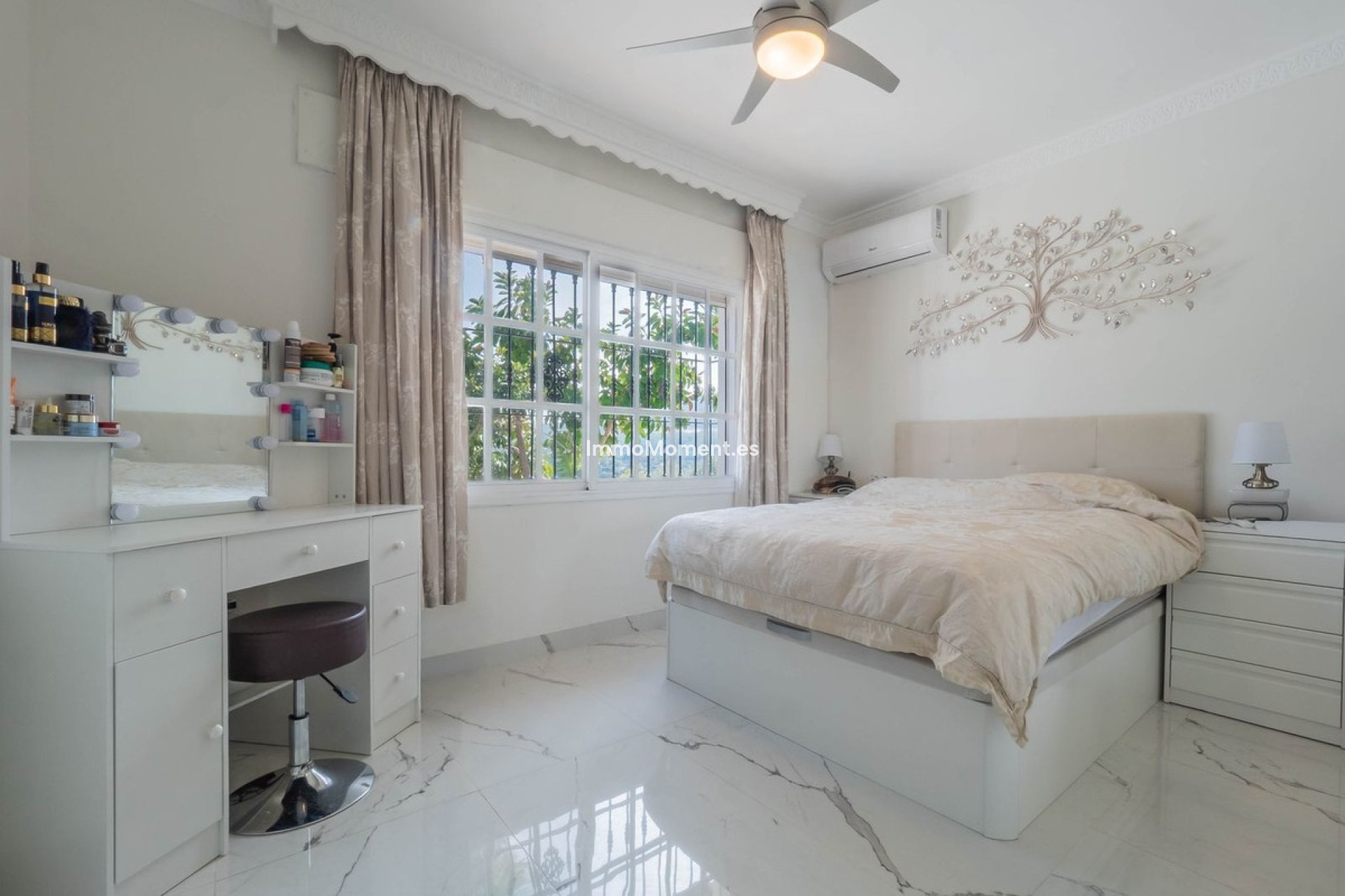 Revente - Villa - Intérieur                       - Coín