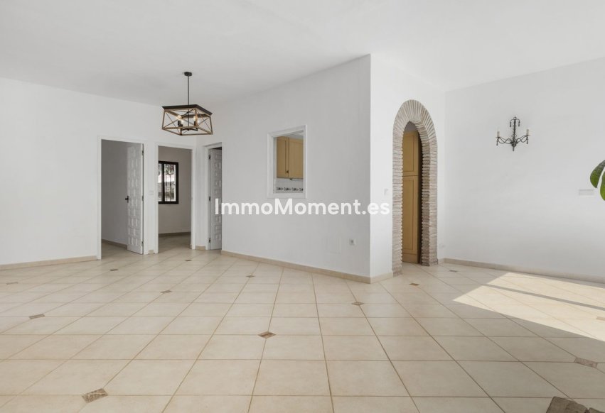 Revente - Villa - Intérieur                       - Coín