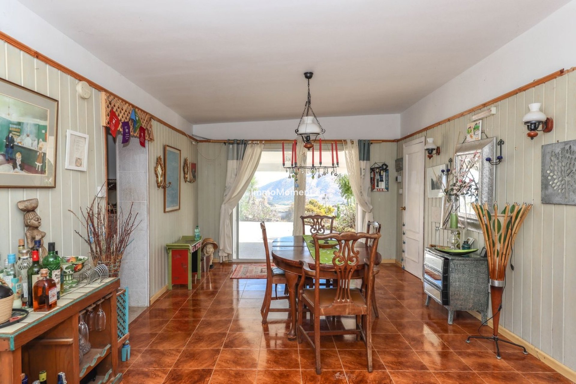 Revente - Villa - Intérieur                       - Guaro