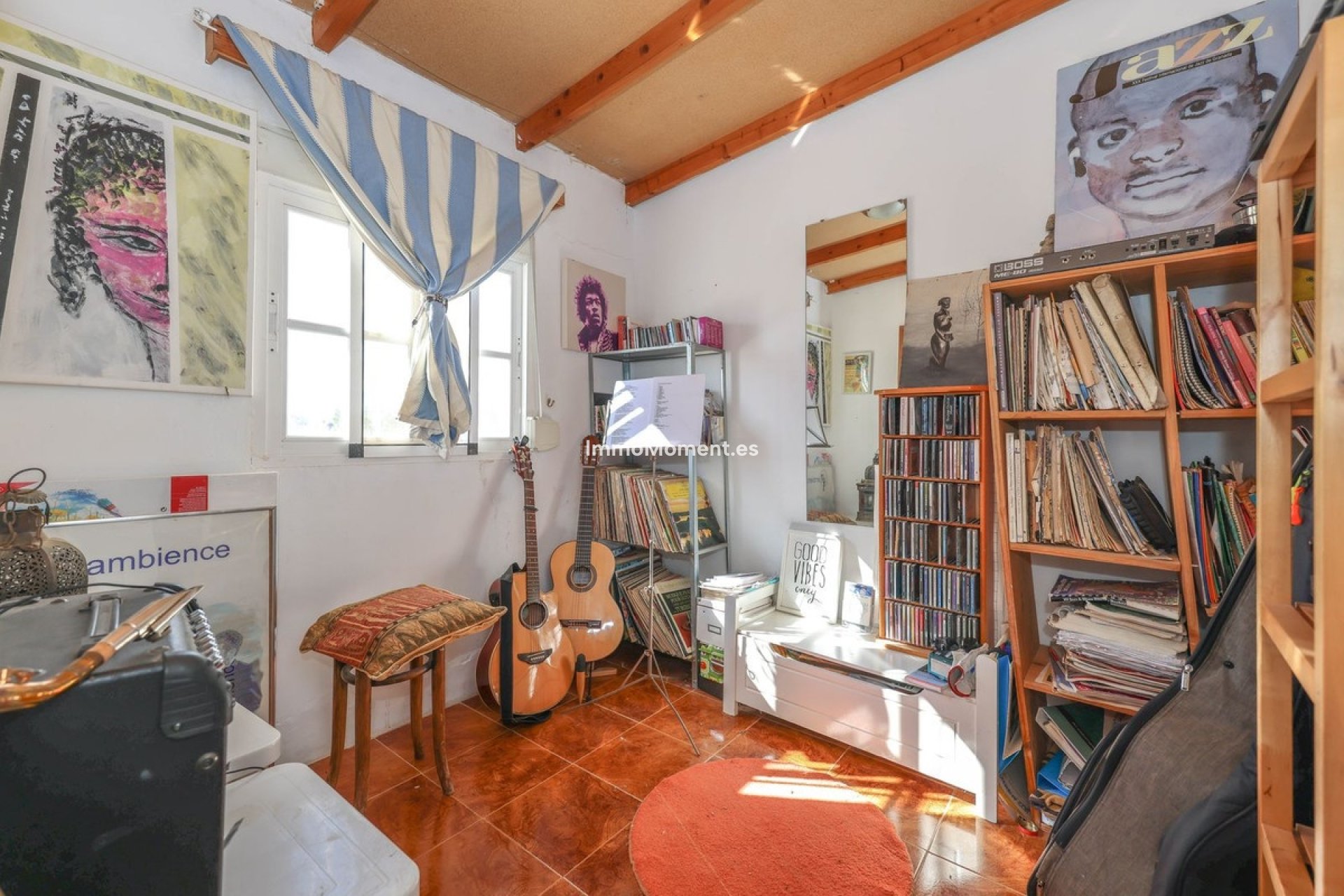 Revente - Villa - Intérieur                       - Guaro