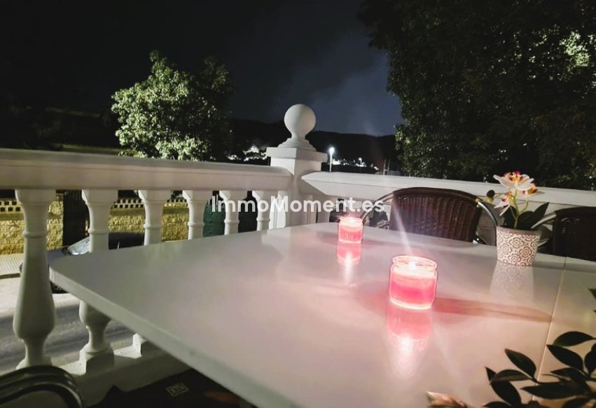 Revente - Villa - Málaga - Campanillas