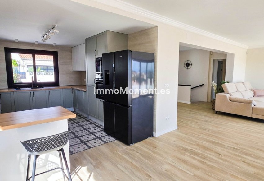 Revente - Villa - Manilva