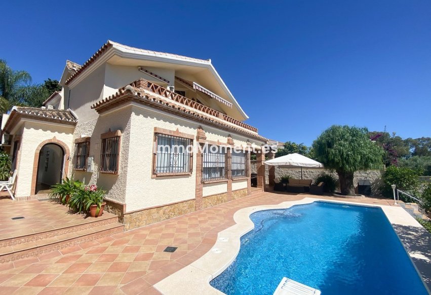 Revente - Villa - Marbella - Guadalmina Alta