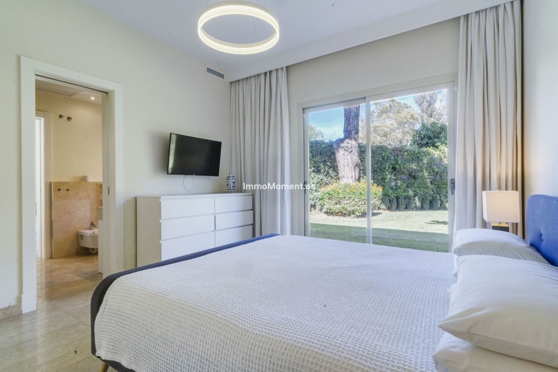 Revente - Villa - Marbella - Guadalmina Baja