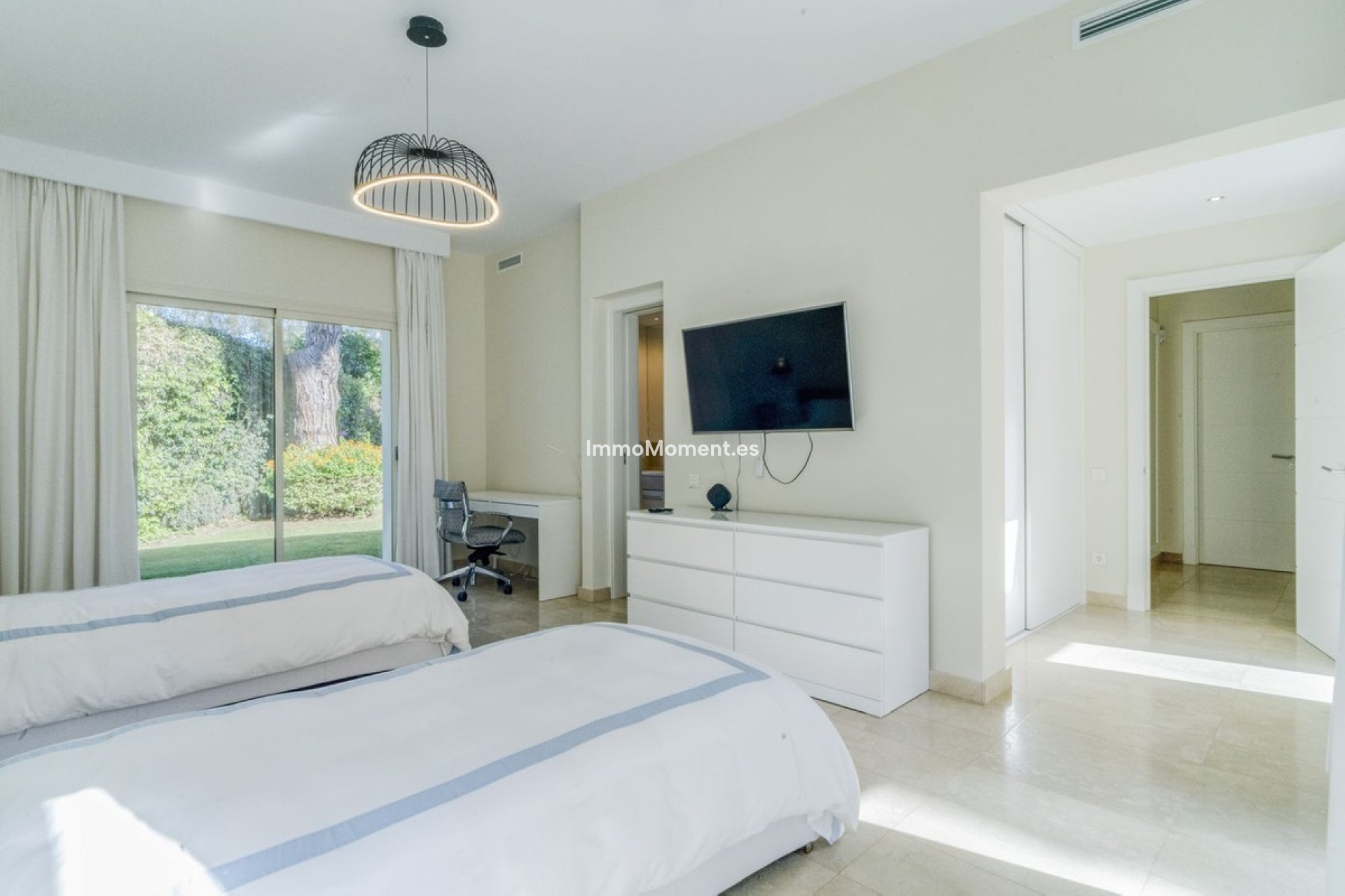 Revente - Villa - Marbella - Guadalmina Baja