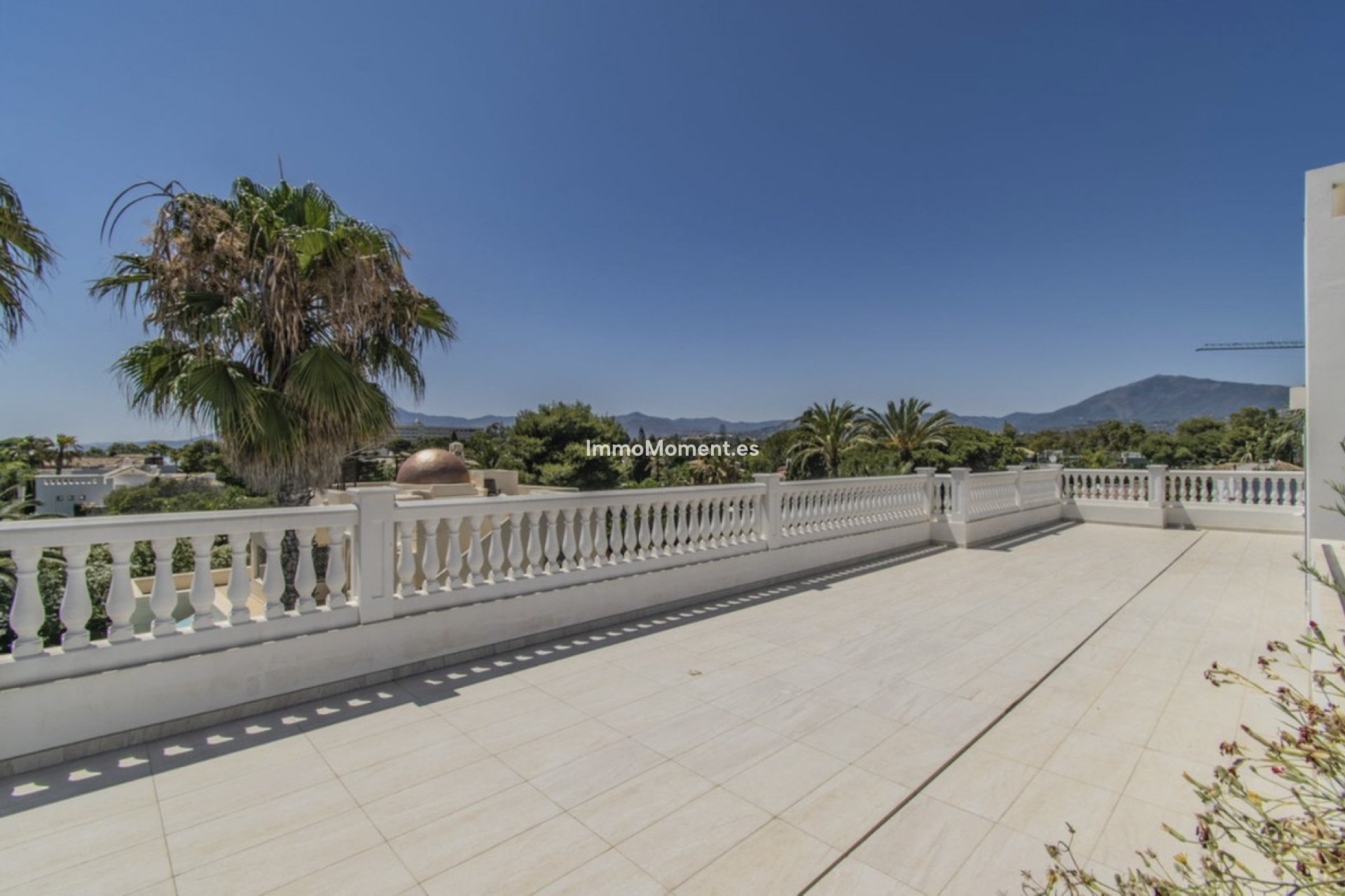 Revente - Villa - Marbella - Guadalmina Baja