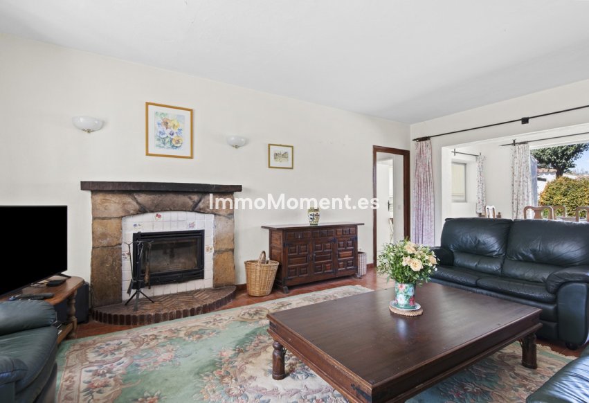 Revente - Villa - Marbella - Guadalmina Baja